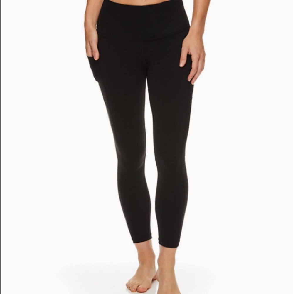 Leggings w/ Side Pockets